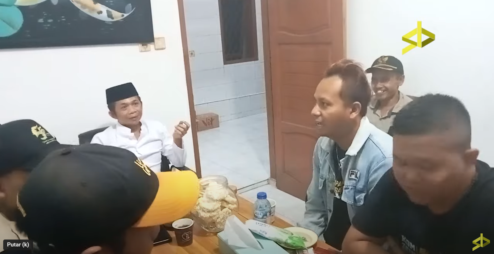 Sopir Ambulance Mengeluh : Om Zein Berikan Gajih Tetap dan Asuransi Kesehatan