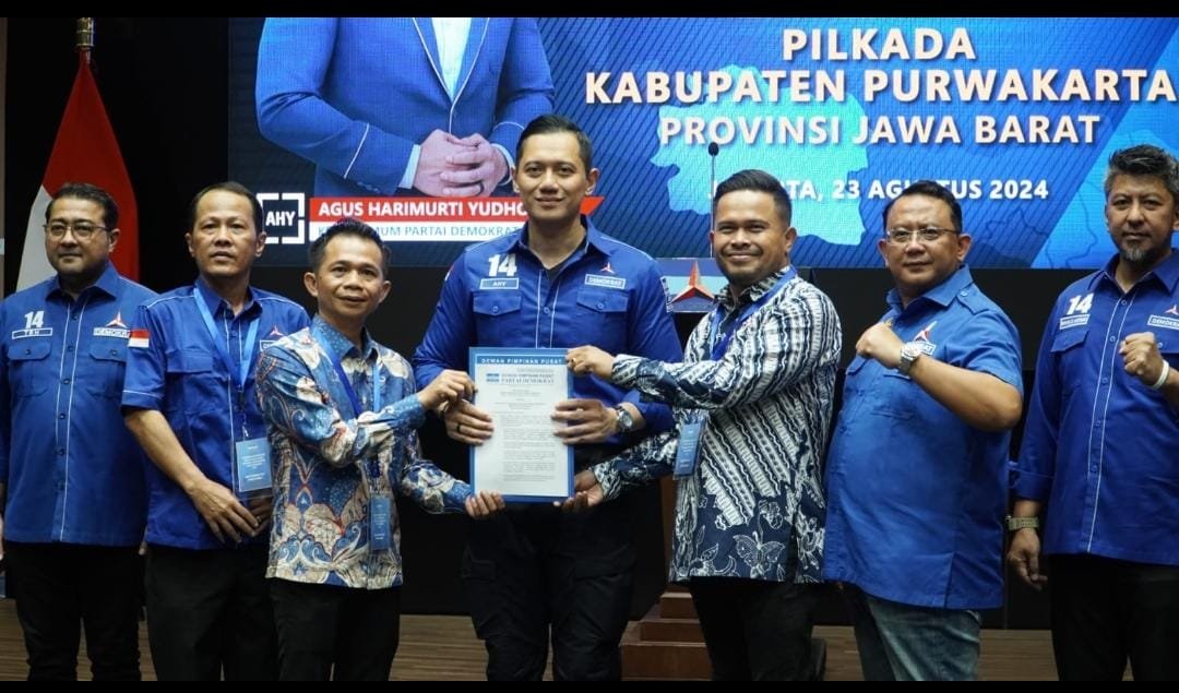 AHY Serahkan Langsung Rekomendasi Demokrat Pada Pasangan Zeinjo