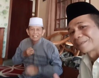 Calon Bupati Purwakarta, Om Zein Bertemu Tokoh, Dapat Doa Jadi Penerus Perjuangan Kang Dedi Mulyadi di Purwakarta